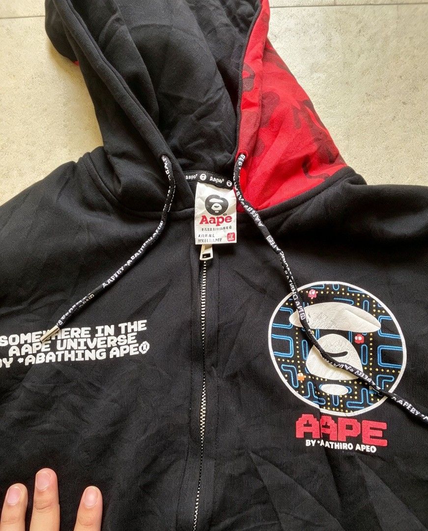 Aape x pacman collaboration jacket (Category: Coats, Jackets and Outerwear) located in Danao, Cebu. Submitted by fashion_hub69 (Listing ID 1470412396, Image 3). Description: Aape X pacman collaboration jacket 9/10 condi need wash only 750 plus sf fix jnt courier gcash payment.