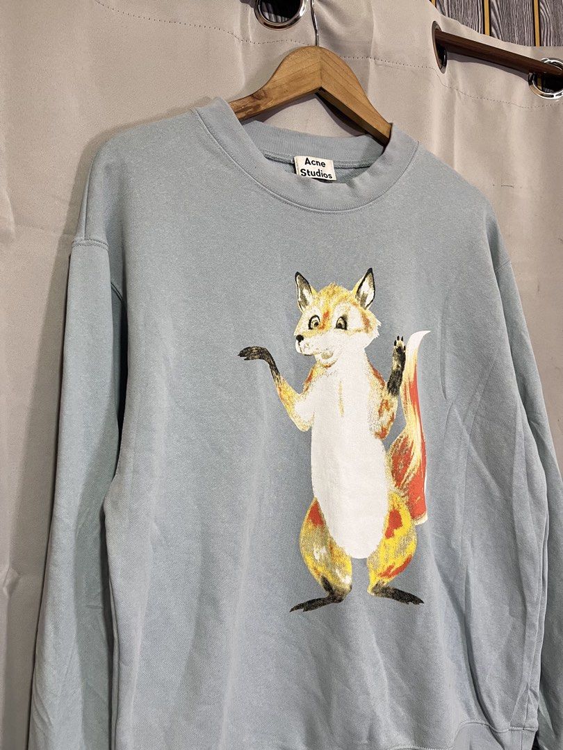 ACNE STUDIOS FOX SWEATER (Category: Luxury Apparel) located in Manila. Submitted by bibiies2.0xghettothrift (Listing ID 1470552455, Image 3). Description: Details W22 L28 M to L Loc.Baclaran Paranaque.
