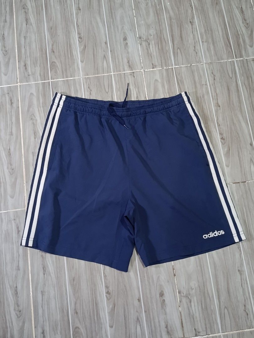 ADIDAS 3LINES NYLON SHORT (freeshipping) (Category: Activewear) located in Quezon City. Submitted by gyl-stop (Listing ID 1470443226, Image 1). Description: free shipping 34-39 x 18.5 excellent condi cr: 9.8/10 issue: 1 pinhole.
