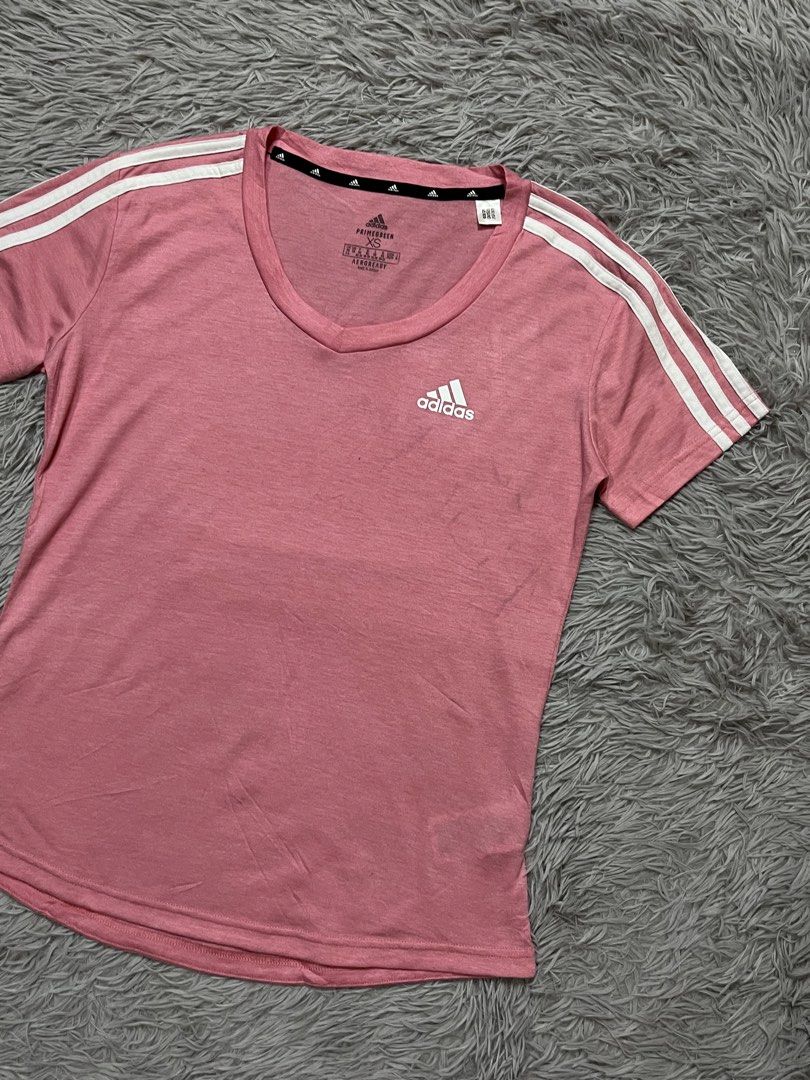 Adidas Active Top (Category: Activewear) located in Dipolog. Submitted by krstnagnis98 (Listing ID 1470349591, Image 3). Description: Adidas Active Top S-M Authentic Like new .