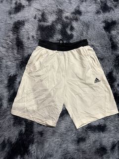 (Category: ) located in . Submitted by thriftcoyan (Listing ID 1470495074, Image 1). Description: .