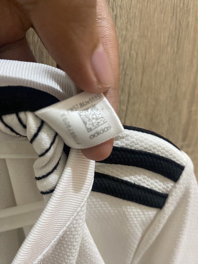 Adidas Jersey Shirt (Category: Tshirts & Polo Shirts ) located in San Miguel. Submitted by dearestfriend (Listing ID 1470476260, Image 3). Description: Measurements: Width: 18.6" Length: 24" Issue(s): none NEGOTIABLE!.