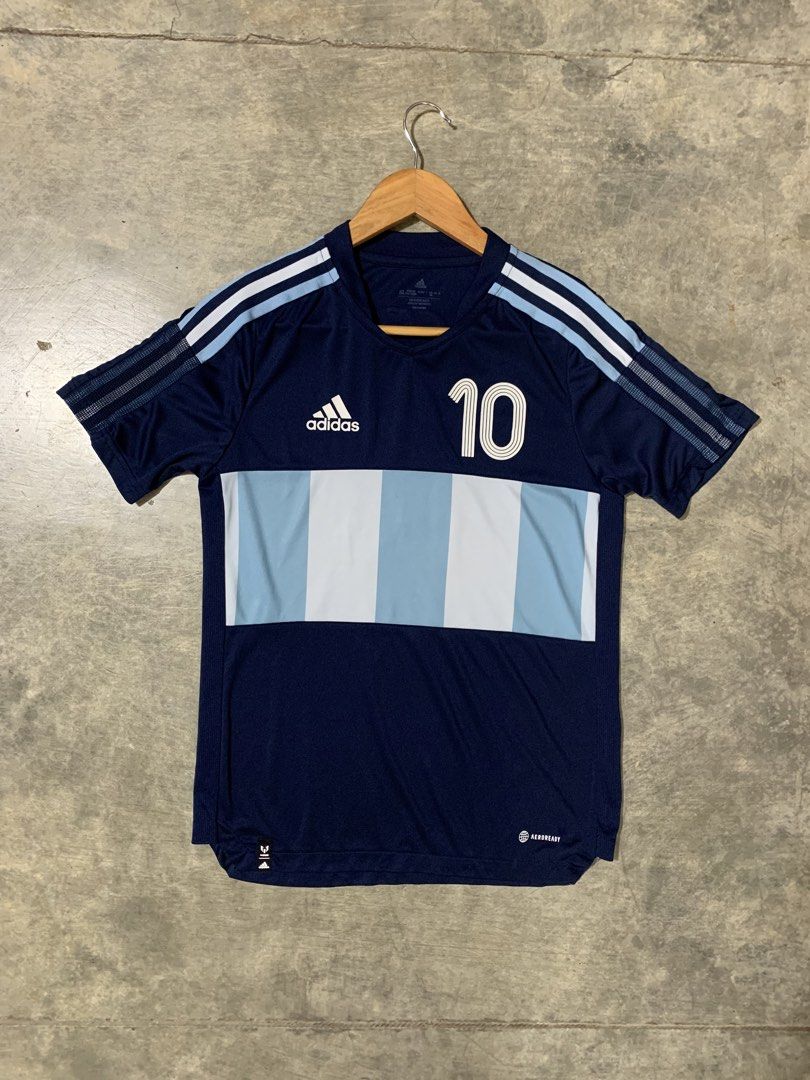 Adidas Messi Tiro Number 10 Training Jersey (Category: Tshirts & Polo Shirts ) located in Tibiao. Submitted by notaveragethrift (Listing ID 1470497736, Image 1). Description: Width- 18.5 Length- 26 CR- 10/10 Excellent to like new condition Need wash No crack prints No issue.