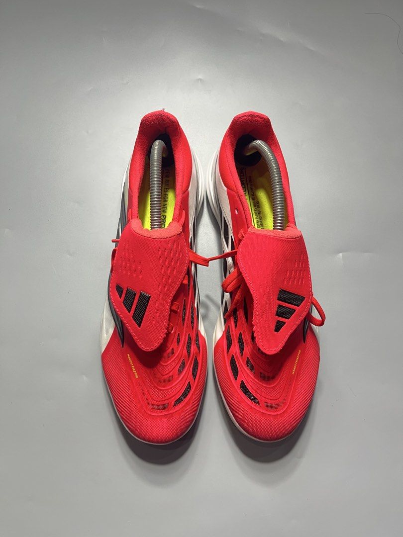 ADIDAS PREDATOR (Category: Sneakers) located in Pagadian. Submitted by criss_johnn (Listing ID 1470458790, Image 3). Description: ADIDAS PREDATOR 9.5 us 43.5 eur 27.5 cm Excellent to as new Thrifted pair Authentic No issue -Pang futsal nyo mga boss as new condition pa✨ ₱1499 free shipping ✈️.