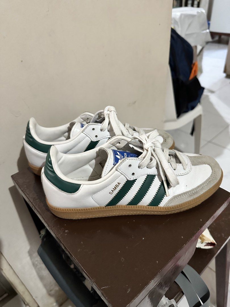 Adidas Samba (Category: Sneakers) located in Makati City. Submitted by jannst (Listing ID 1470443591, Image 3). Description: .