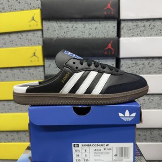 (Category: ) located in . Submitted by pickplanet_sneaker_shirt (Listing ID 1470545491, Image 1). Description: .