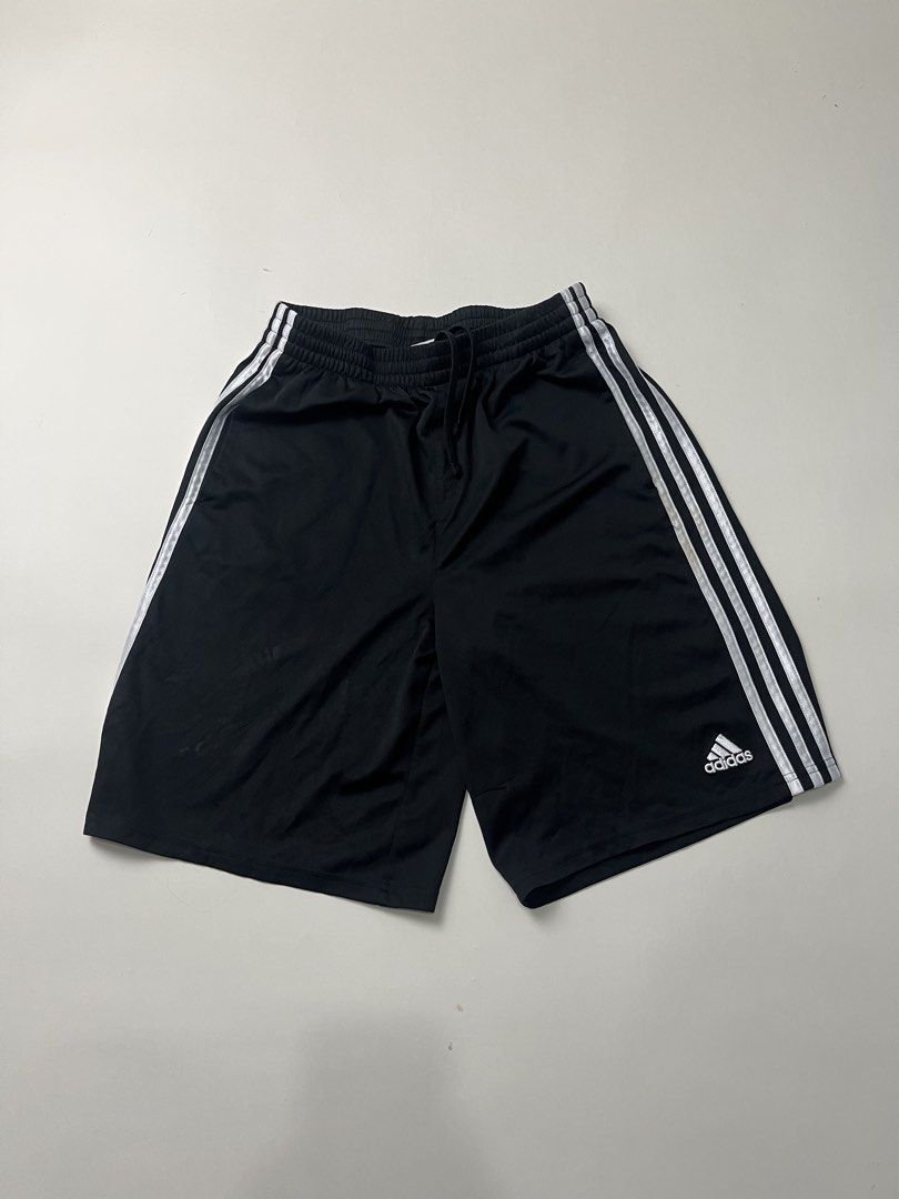 Adidas Shorts (Category: Shorts) located in Makati City. Submitted by ufcknwthbst (Listing ID 1470361173, Image 1). Description: 26-32 waist 19 inch length 9.5/10 condition No issue Need wash only.