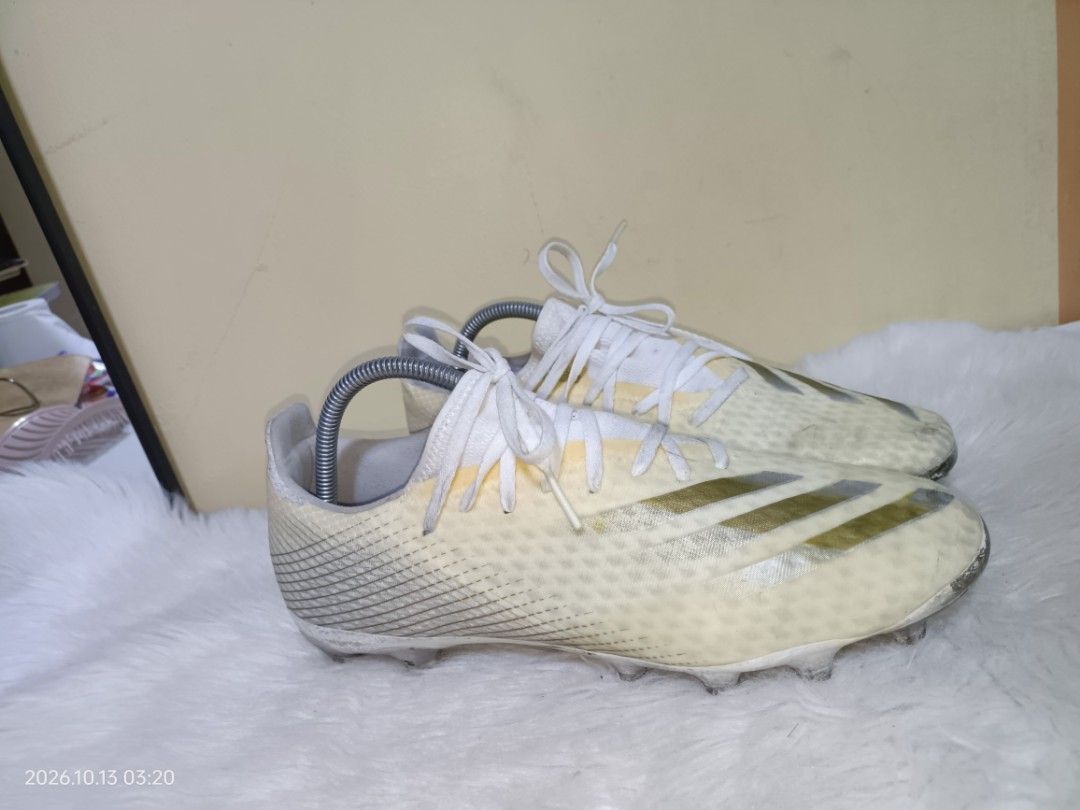 ADIDAS SOCCER SHOES (Category: Sneakers) located in Baguio. Submitted by mariemaeb53657 (Listing ID 1470351038, Image 3). Description: 💐Adidas 🍁Us:10.5 |Eur:44.5 |cm:27.5 insole.
