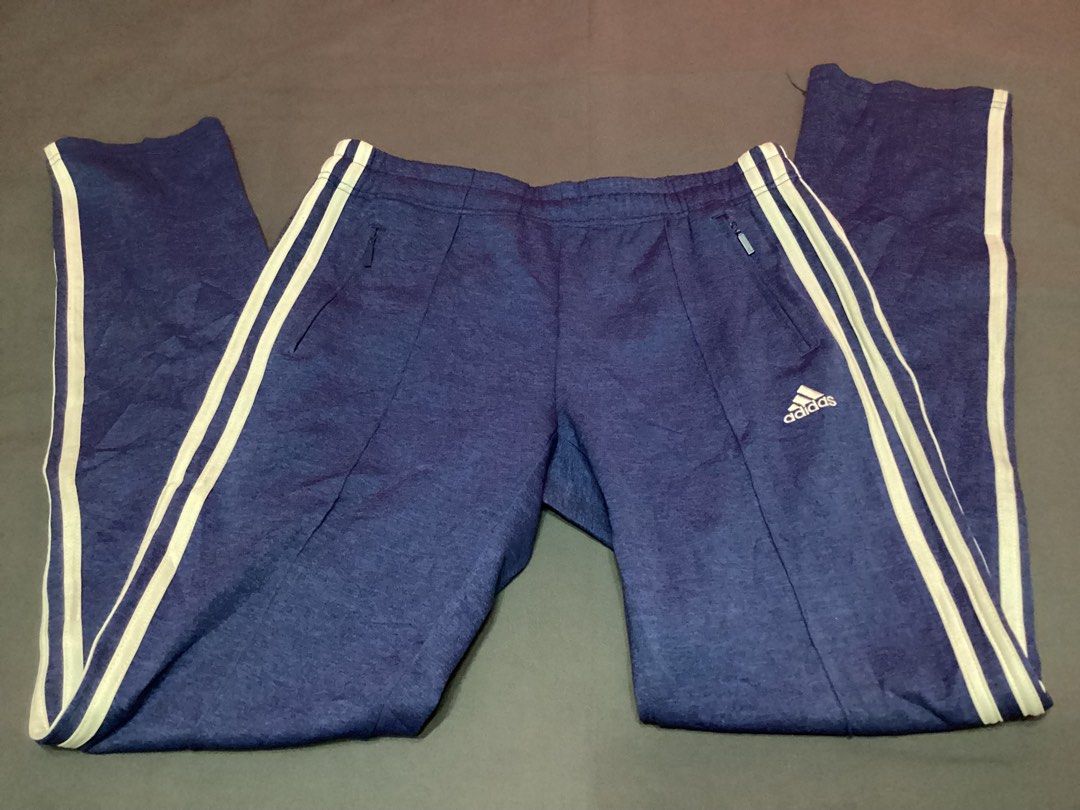 Adidas Track Pants (Category: Activewear) located in Davao. Submitted by ferdipt (Listing ID 1470383014, Image 3). Description: L:39 inches Waist:30-32 inches Made in Korea excellent Condition .