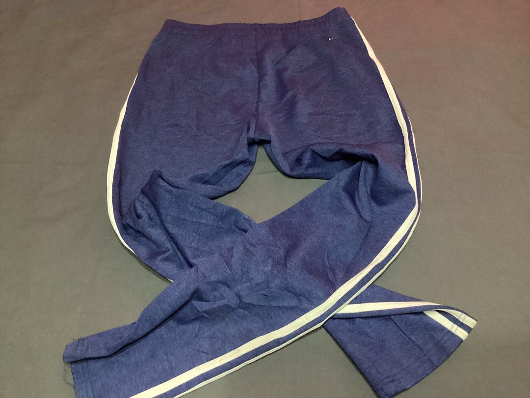 Adidas Track Pants (Category: Activewear) located in Davao. Submitted by ferdipt (Listing ID 1470383014, Image 2). Description: L:39 inches Waist:30-32 inches Made in Korea excellent Condition .