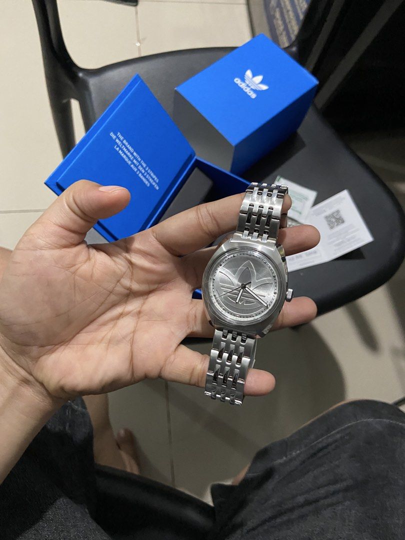 ADIDAS WATCH SILVEr (Category: Men's Watches) located in Manila. Submitted by katchifu (Listing ID 1470469733, Image 3). Description: Bought for 10k in rob manila Selling my personal watch Authentic adidas silver-tone analog watch.