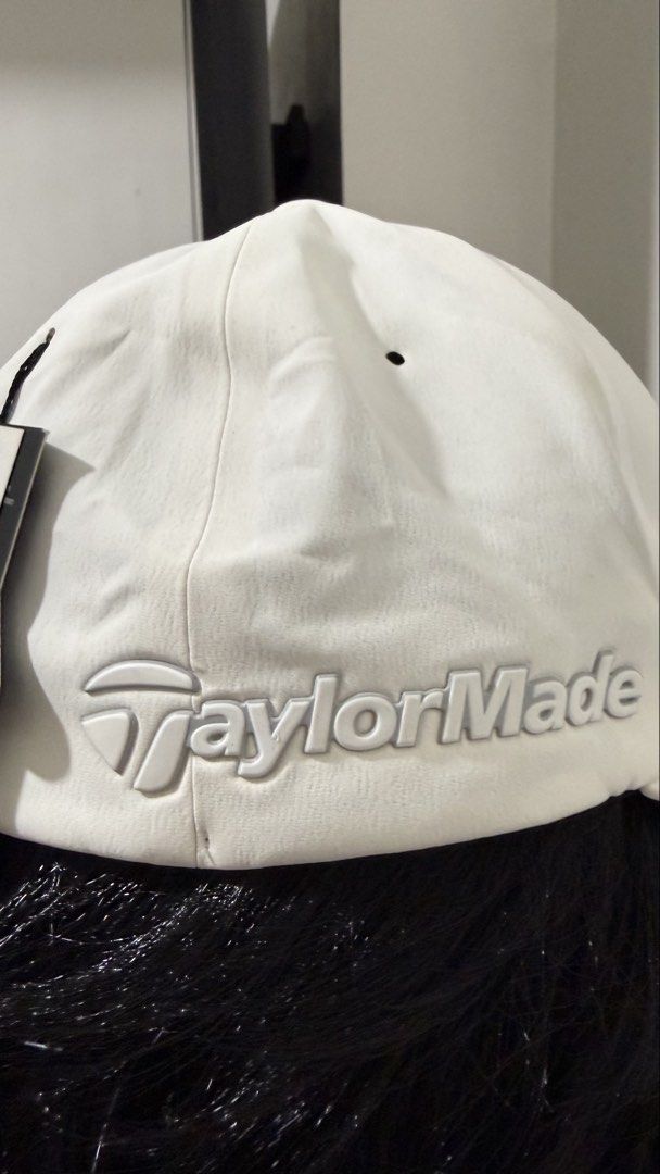 Adidas x TaylorMade Golf Hat (Category: Caps & Hats) located in Naga. Submitted by tiindahunts (Listing ID 1470349267, Image 3). Description: From Dubai box!.
