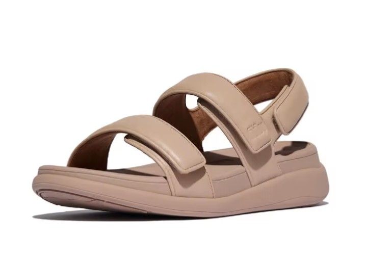 Adjustable flatform women fitflop (Category: Sandals) located in Muntinlupa City. Submitted by jcualquera (Listing ID 1470403863, Image 2). Description: ff women F-mode go adjustable flatform size US5 US6 US7 ✅ gcash bank transfer pay today shipped or dlivered other day 💚 onhand.