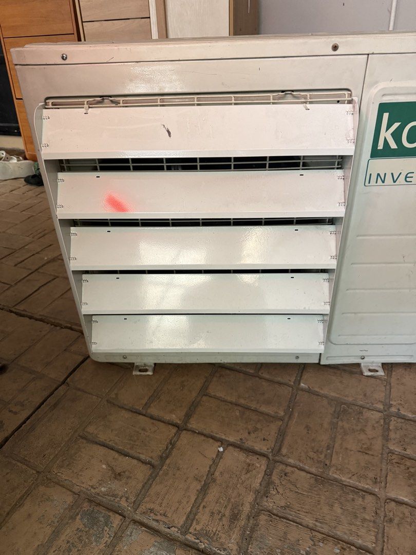 Air Deflector for Outdoor Aircon Unit (Category: Air Conditioning and Heating) located in Paranaque City. Submitted by audithegsd (Listing ID 1470554519, Image 2). Description: -Used for 2.5hp outdoor unit -500mmX500mm -5 blades - White metal louver air deflector for outdoor AC units - Directs airflow efficiently away from walls or tight spaces - Durable, weather-resistant construction built for the outdoors.
