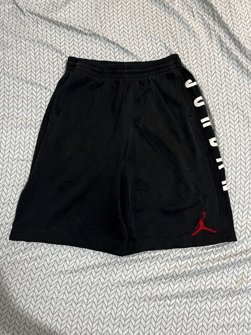 AIR JORDAN SPELL OUT (Category: Shorts) located in Polangui. Submitted by rodss7 (Listing ID 1470361476, Image 2). Description: .