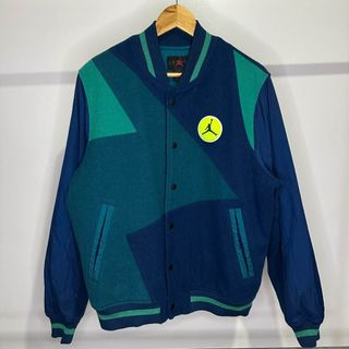 (Category: ) located in . Submitted by ggclothings (Listing ID 1470490919, Image 1). Description: .