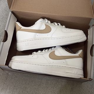(Category: ) located in . Submitted by topdawgwardrobe (Listing ID 1470402614, Image 1). Description: .