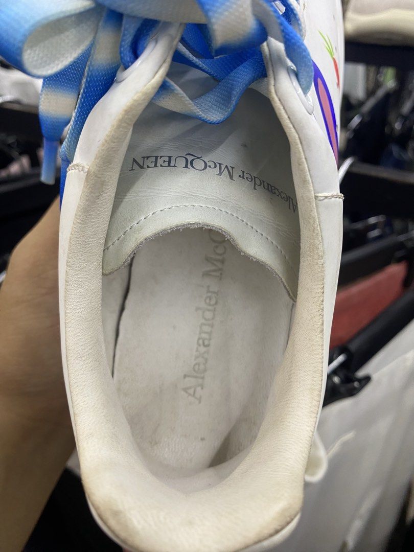 Alexander mcqueen (Category: Sneakers) located in Manila. Submitted by hell_market (Listing ID 1470441263, Image 1). Description: .