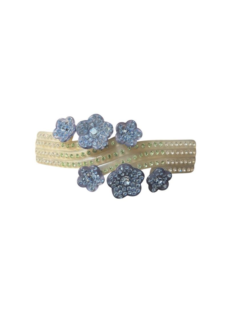 Alexandre de Paris Hair Barette (Category: Hair Accessories) located in Paranaque City. Submitted by dalle_closet (Listing ID 1470380729, Image 1). Description: ang ganda nito made in france missing lang yung 2 stones see last 2 pics. pero not obvious naman pag gamit na.