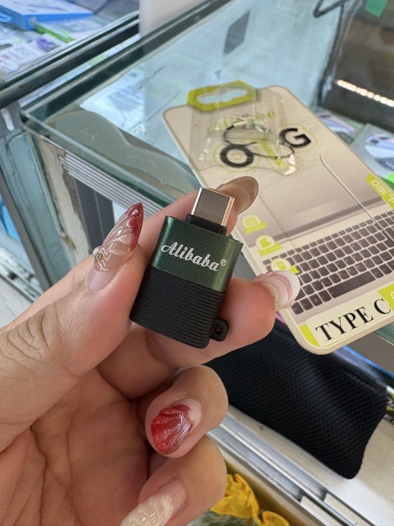 Alibaba TYPE C to OTG Adapter (Category: Other Mobile & Gadget Accessories) located in Taguig. Submitted by grassyyieeebeyb (Listing ID 1470412116, Image 3). Description: Brandnew OTG Adapter.