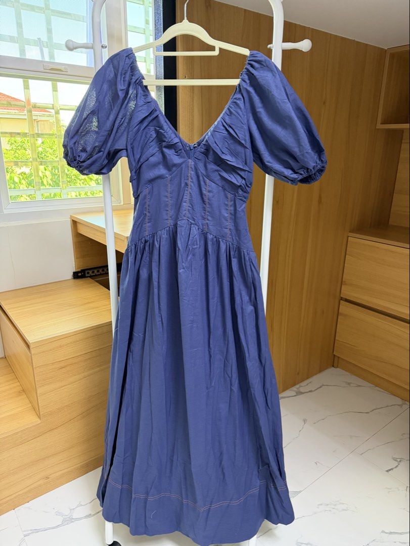 All about may (Category: Dresses) located in Caloocan City. Submitted by bellefinds.ph (Listing ID 1470475671, Image 1). Description: Selling low!!! From 2600 to 1800 ☺️.