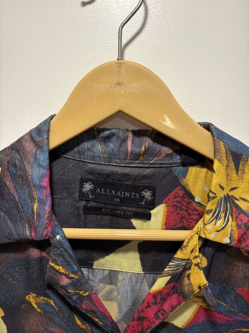 All Saints “Botanical design” Open Collar Shirt (Category: Tshirts & Polo Shirts ) located in Bacolod City. Submitted by moboandmoga (Listing ID 1470395189, Image 2). Description: All Saints “Botanical design” Open Collar Shirt (relaxed fit) (100% Rayon) Size: Small to Medium frame Excellent Condition! (Sizing info) Width: 21.5 inches Length: 28.5”.