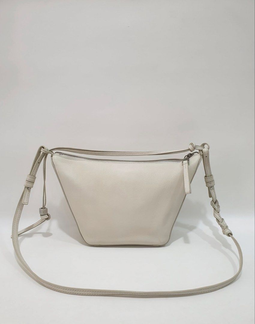 ALL-IN RESELLER BUNDLE — 5 ITEMS (Category: Cross-body Bags) located in Mandaluyong City. Submitted by skycatalysm09 (Listing ID 1470451268, Image 1). Description: •Loewe Mini Hammock Hobo • Celine Macadam Tote • Bottega Veneta Canvas Tote • Fendi Leather Belt • Kate Spade Shoulder Bag TAKE ALL BUNDLE PRICE: ₱42,000 (Pick-up / Lalamove / Grab from Mandaluyong).
