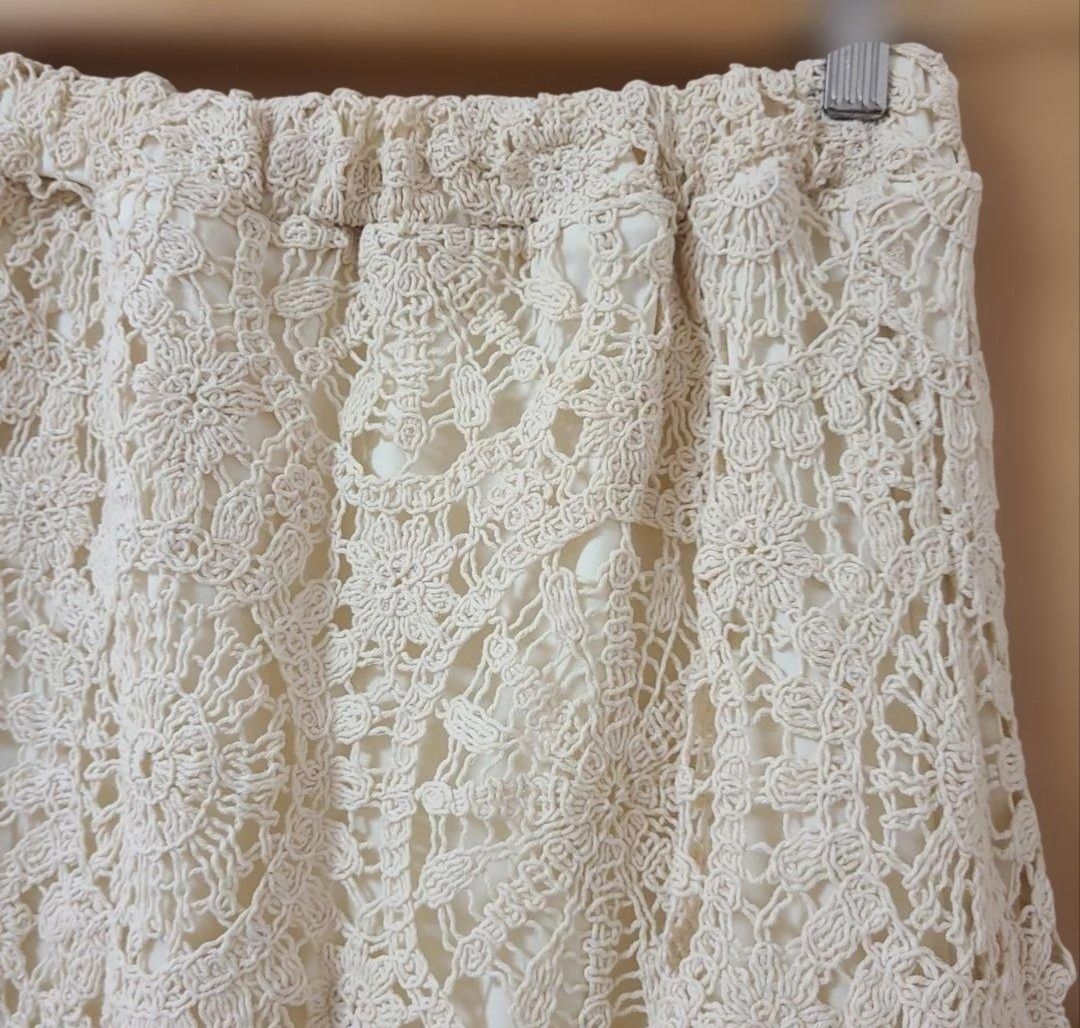 American Holic Long Lace Skirt (Category: Skirts) located in Las Pinas. Submitted by wisedragon-84af (Listing ID 1470424443, Image 3). Description: .