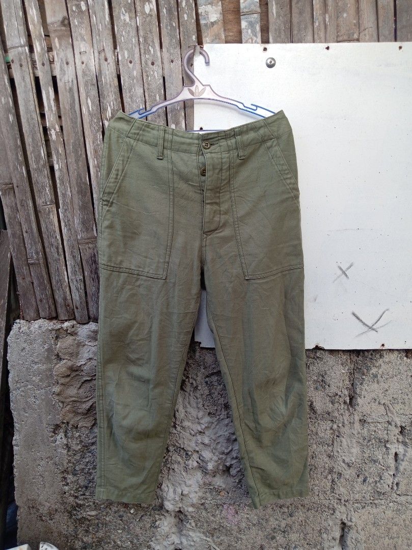 Americana made in japan (Category: Activewear) located in Sindangan. Submitted by barak_ukay (Listing ID 1470459594, Image 1). Description: Good condition No issue Waist-30 Length-35 Thigh-10 Hem-6.