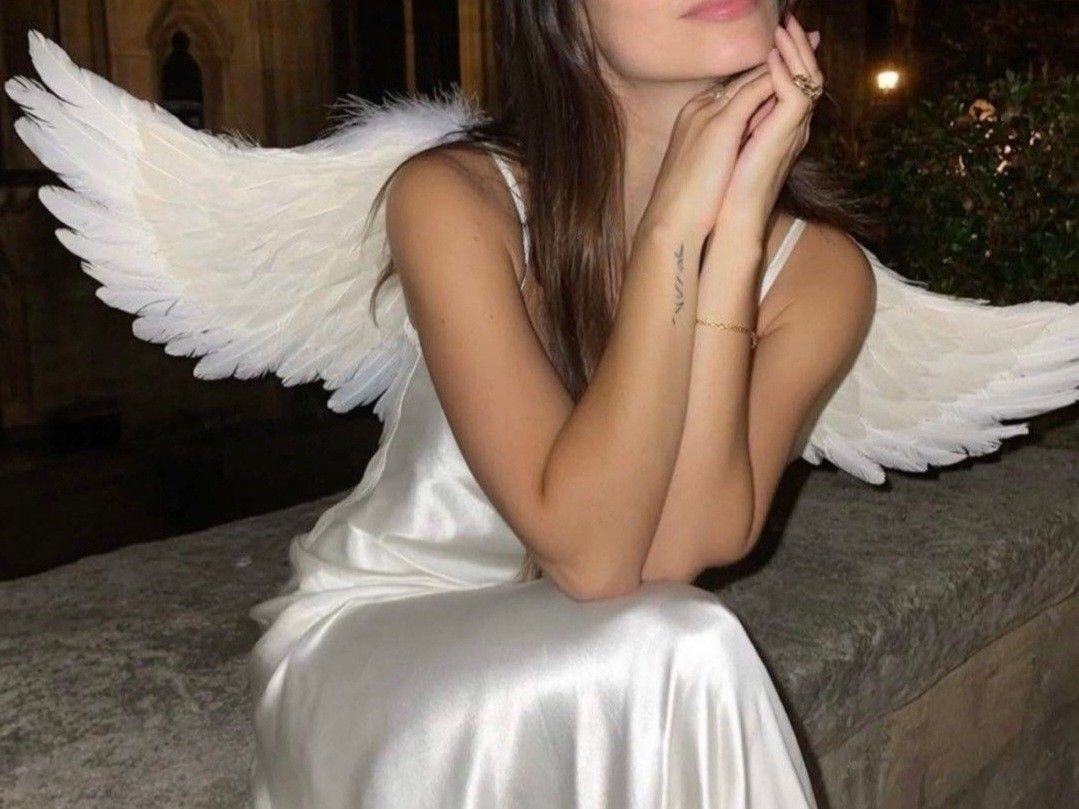 Angel Wings Halloween Costume (Category: Coats, Jackets and Outerwear) located in Apalit. Submitted by randomsellshop (Listing ID 1470452736, Image 2). Description: for rent 300 for sale 400 can do lalamove pasay loc .