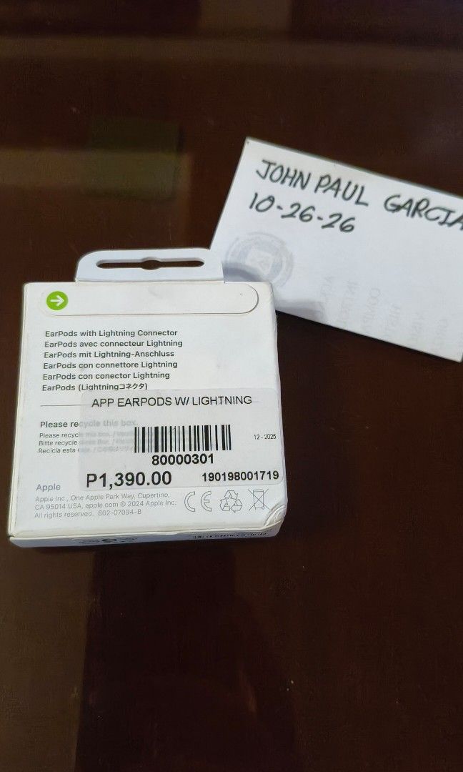 Apple EarPods Lightning Connector (Category: Earphones) located in Bamban. Submitted by jpthrift_90210 (Listing ID 1470441852, Image 2). Description: Apple EarPods Lightning Connector Authentic Apple Product Sealed Box NO ISSUE Loc: Bamban, Tarlac Meetup or Shipping.