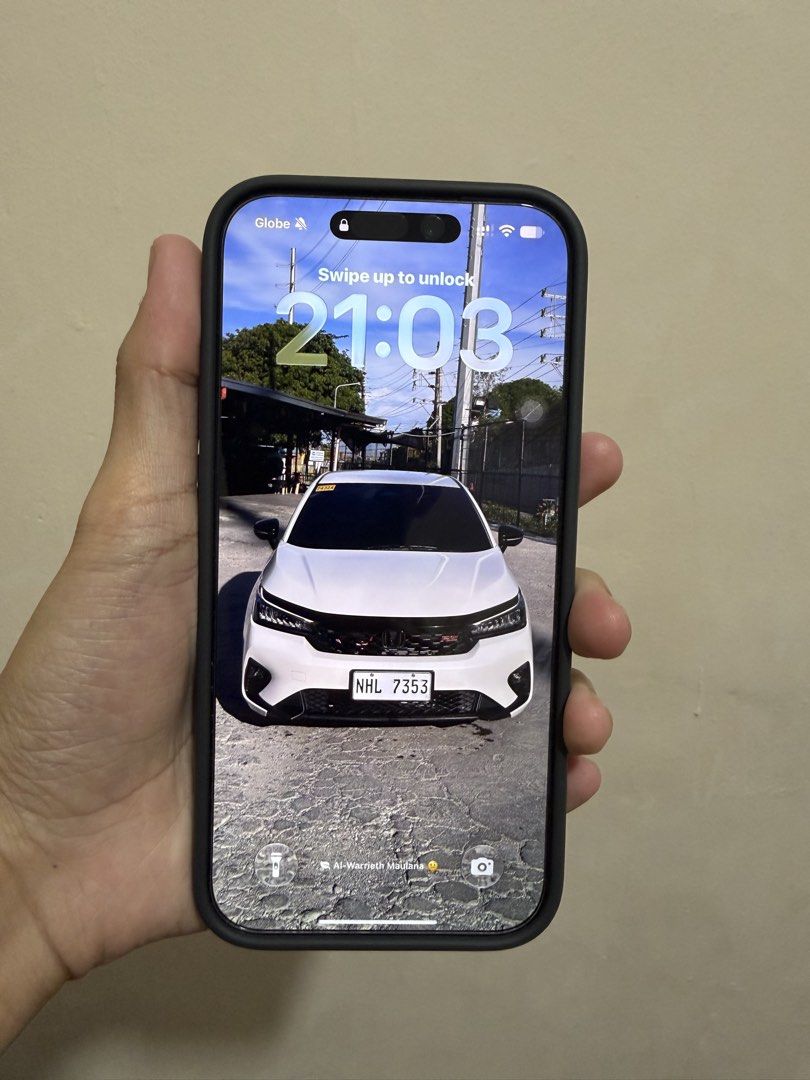 Apple iPhone 17 Pro Max 512GB Factory Unlocked - Deep Blue (Category: iPhone 17 Series) located in Taguig. Submitted by alwarrieth.0501 (Listing ID 1470525123, Image 3). Description: For sale! Apple iPhone 17 Pro Max 512gb Factory Unlocked - Deep Blue -IOS 27.0.1 -97% Batt Health -262 Cycle Count -NTC Approved -All functions working See pics to appreciate! Inclusion: Unit itself, Original Accessories Freebies worth 5k: Spigen Case, Spigen Plateau