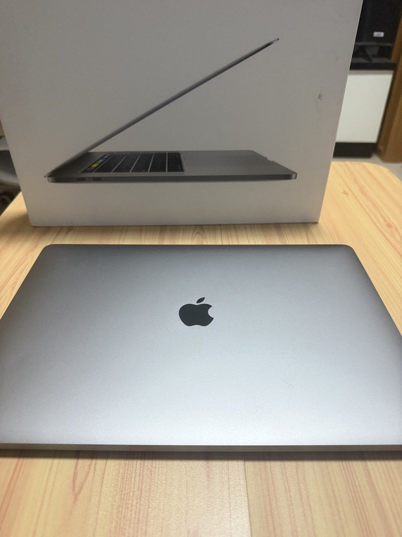 MacBook Pro 15in Intel Core i7 16GB (Category: Laptops & Notebooks) located in Quezon City. Submitted by bakedmacarhona (Listing ID 1470454373, Image 1). Description: BEST DEAL! 💯 TRUSTED SELLER w/ ⭐️⭐️⭐️⭐️⭐️ rating! Feel free to check my Reviews. - Model: MacBook Pro 15-inch (2017) - Color: Space Grey - OS: macOS Ventura 13.7.3 - Processor: 2.8 GHz Quad-Core Intel Core i7 - Memory: 16 GB 2133 MHz LPDDR3 - Graphics: Intel HD Graphics 630 1536 MB