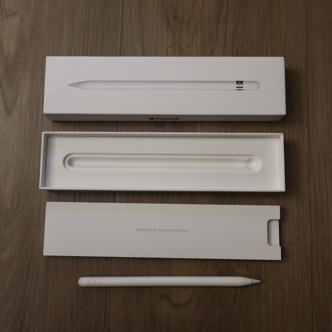 Apple Pencil (1st Generation) – Original, Complete in Box (Category: Other Accessories) located in Manila. Submitted by gentlewind_62f064 (Listing ID 1470428529, Image 1). Description: - Authentic Apple Pencil (1st Generation) - Comes complete with original box - Condition: Pre-owned with visible cosmetic marks/stains on the body - Perfect budget option for compatible iPad users.
