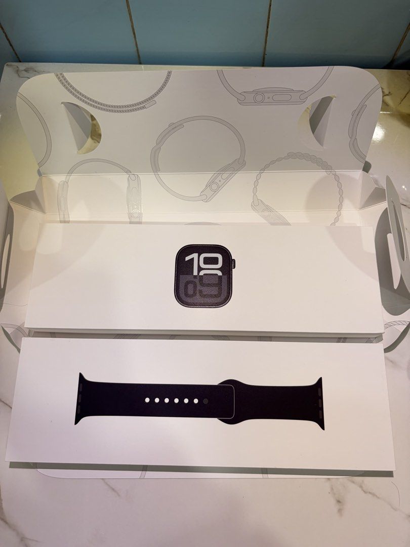 Apple Watch Series 10 42mm Black, Mobile Phones & Gadgets, Wearables ...