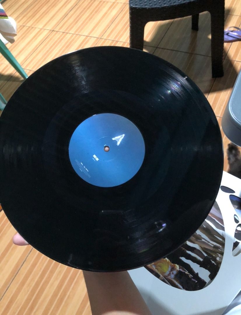 Arcane Season 2 Double Lp (Category: Vinyls) located in Batangas. Submitted by freudchickenspiagetti (Listing ID 1470551527, Image 2). Description: Never been played.