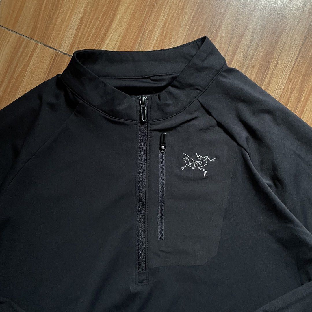 Arc’teryx Men’s Delta 1/2 Zip Neck (Category: Tshirts & Polo Shirts ) located in General Mariano Alvarez. Submitted by 4117_thriftnthrive (Listing ID 1470351897, Image 3). Description: In excellent condition No flaws Size: L Measurements Width: 22.5” Length: 28” .