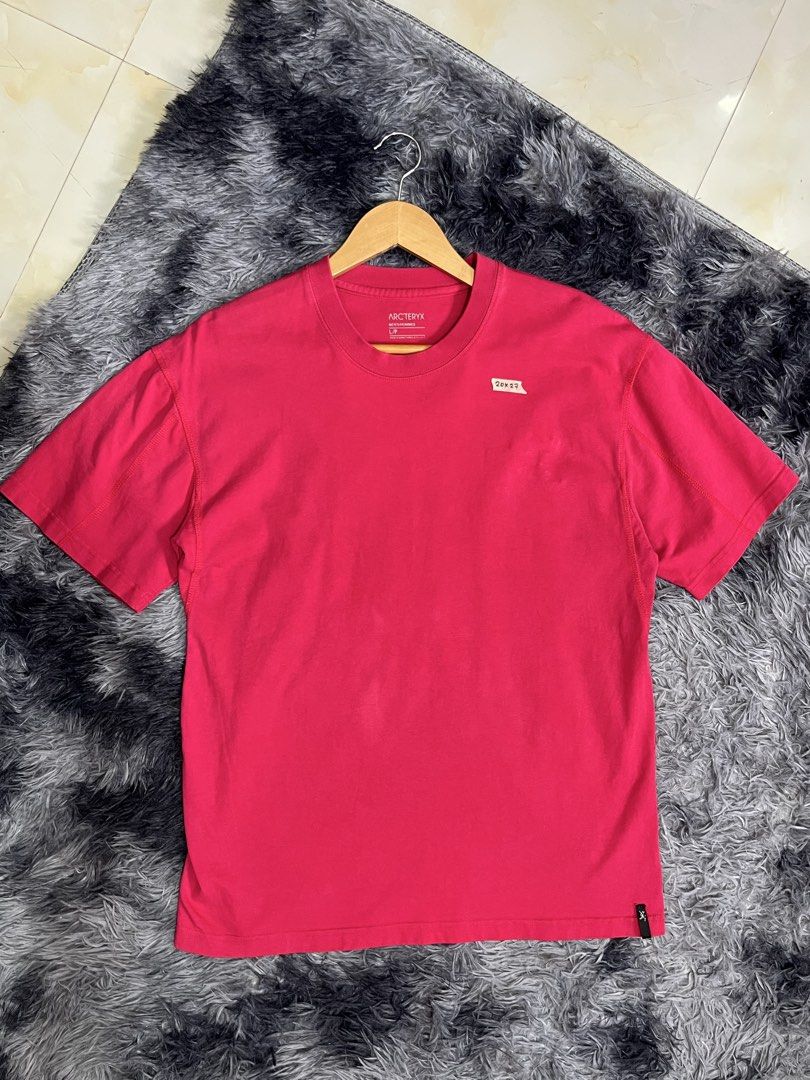 Arcteryx Tshirt Pink (Category: Tshirts & Polo Shirts ) located in Manila. Submitted by cjcuevas_05 (Listing ID 1470375917, Image 1). Description: 📍Tanza Cavite Dimes: 20x27 Color rate: 9.5 or better GCASH ONLY, can ship thru JnT/orange check out.