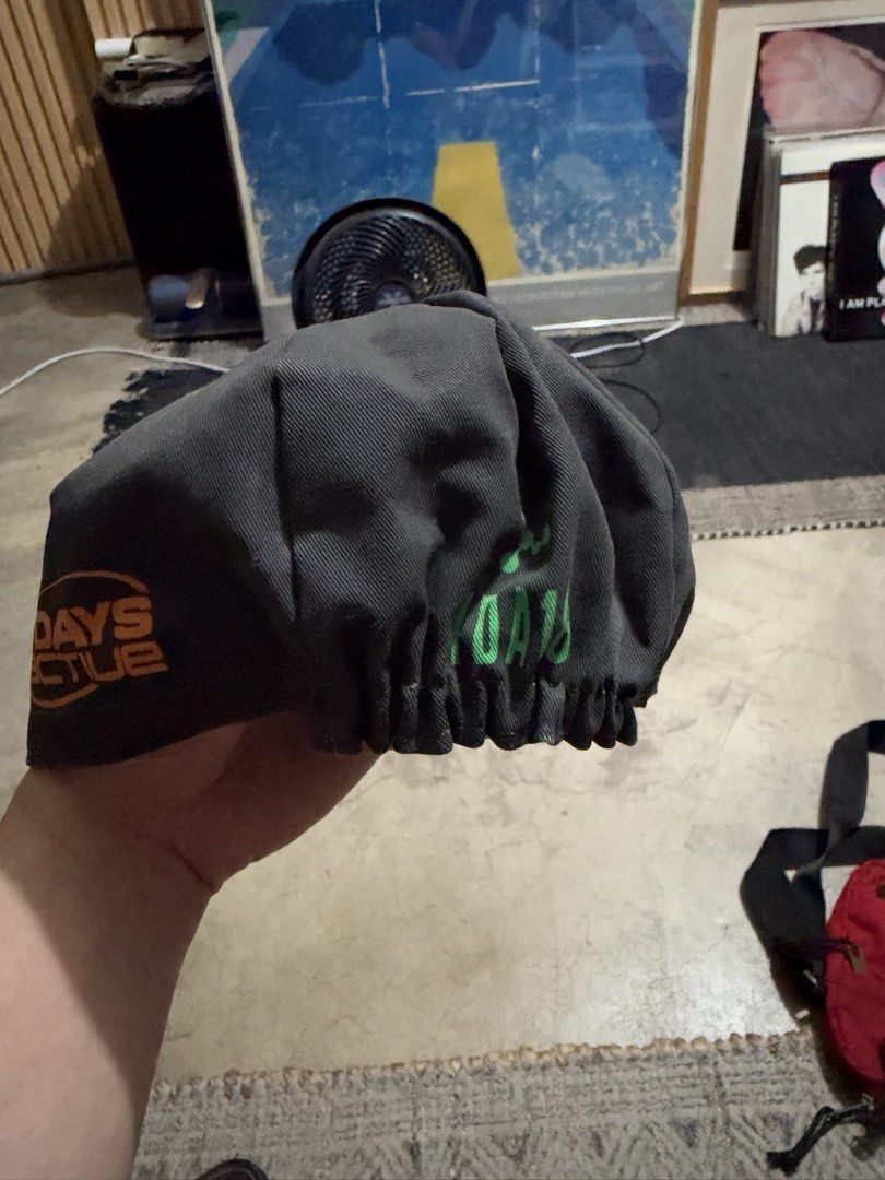 Argon 18 x 7 Days Active Cycling Cap (Category: Caps & Hats) located in Makati City. Submitted by homme.boy.plus (Listing ID 1470484333, Image 3). Description: - Brand: Argon 18 x 7 Days Active collaboration - Color: Charcoal grey and green with orange branding - Material: 65% polyester, 35% cotton (Made in Italy) - Fit: Elasticated back hem for a secure, comfortable fit - Care: Hand wash or gentle machine wash inside out at 30°C.