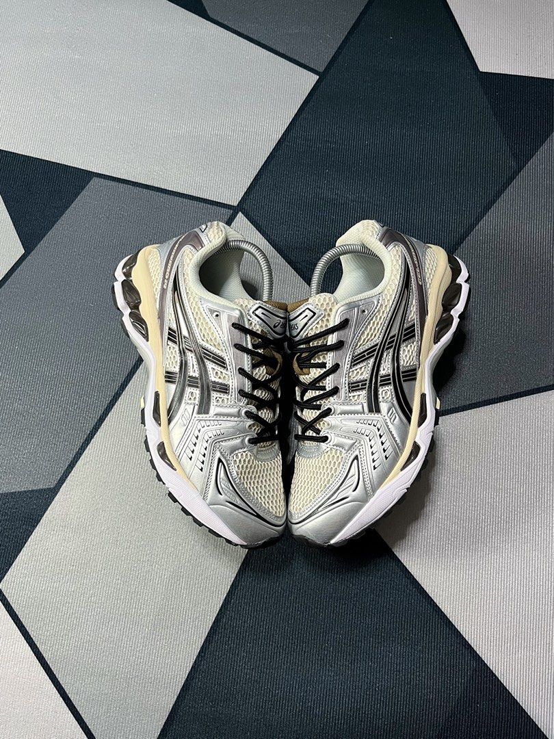 Asics Gel Kayano 14 (Category: Casual Shoes) located in Butuan. Submitted by jacobfrost (Listing ID 1470461767, Image 2). Description: 8.5 us mens Almost no issue ₱1600 .