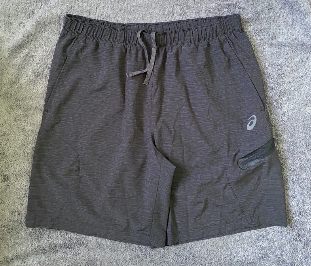 Asics Training Short (Category: Activewear) located in Cebu City. Submitted by markvoid (Listing ID 1470498366, Image 1). Description: Asics Training Short >Excellent Condition >Color Rate: 10/10 >Color May Vary Due To Light >Width: 30-34 (stretchable waistline) >length: 18 >Size: Medium >Price+SF >MOP: Gcash/Bank Transfer >Shipping: J&T Mandaue City.