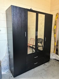 (Category: ) located in . Submitted by priceworthfurniture (Listing ID 1470350121, Image 1). Description: .