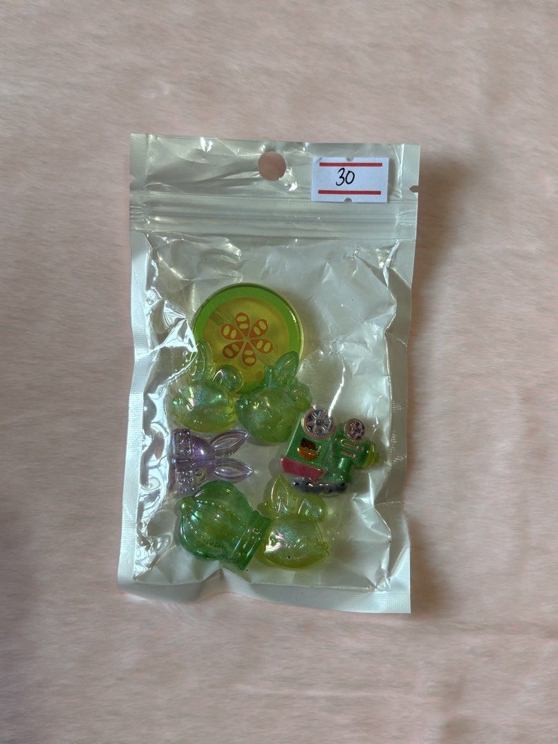 Assorted Beads DIY Crafts Pack (Category: Craft Supplies & Tools) located in Bulacan. Submitted by _declutterfly (Listing ID 1470462733, Image 1). Description: Decluttering my beads/pendants, pm for more details! (with freebies for orders above 200 pesos).