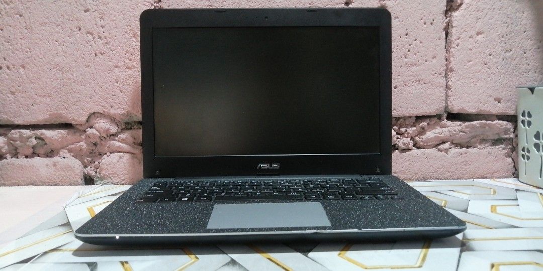 ASUS INTEL COREI3 5TH GEN 8GB RAM 128 SSD (Category: Laptops & Notebooks) located in Quezon City. Submitted by affordablelaptopph (Listing ID 1470422330, Image 1). Description: ALL GOODS READY TO USE! ASUS INTEL COREI3 5TH GEN 8GB RAM 128 SSD 14"INCHES WITH 2 GB VIDEO CARD NVIDIA GFORCE ALL WORKING,MEDJO MAHINA LANG SPEAKER PERO GOODS,BILAN NIYO NALANG BLUETOOTH SPEAKER. NO ISSUE PRICE: 5,500.