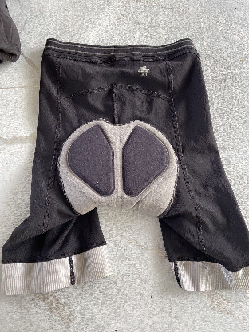 Atlas cycling short (Category: Activewear) located in New Bataan. Submitted by rebisa.404 (Listing ID 1470407034, Image 3). Description: Atlas cycling short M on tag 25-26 waist 17 length No issue.