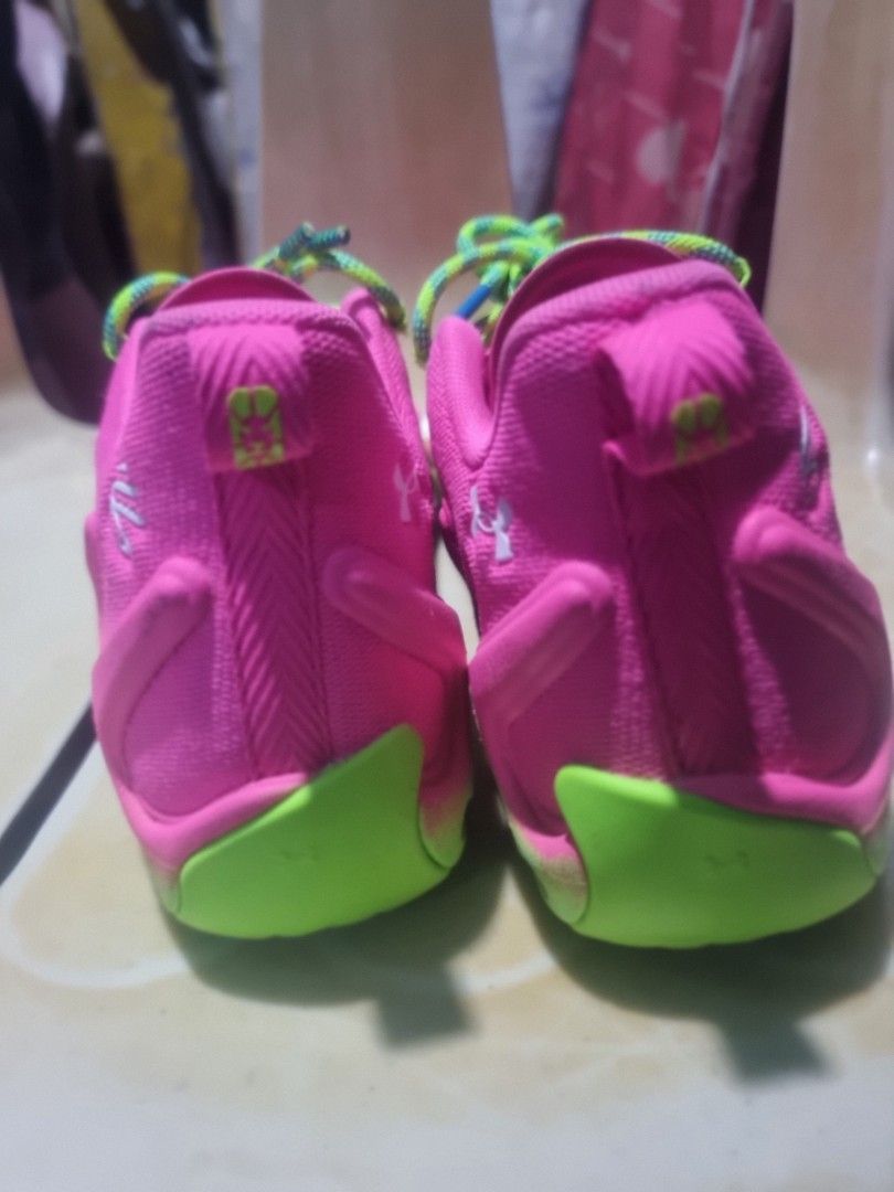 AUTH CURRY (Category: Sneakers) located in Baguio. Submitted by yumiii07 (Listing ID 1470492799, Image 3). Description: .