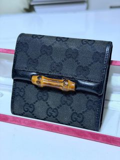 (Category: ) located in . Submitted by purse_gedo (Listing ID 1470472735, Image 1). Description: .