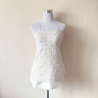(Category: ) located in . Submitted by rosywardrobe (Listing ID 1470399424, Image 1). Description: .