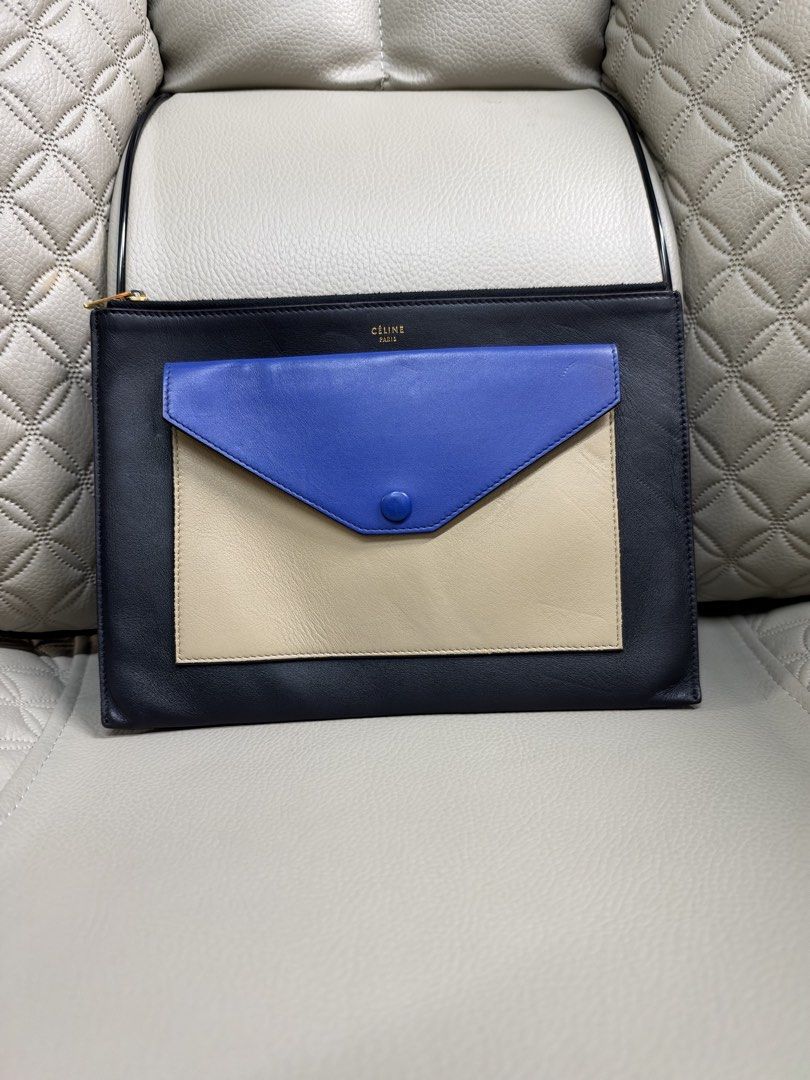 Authentic Celine (Category: Purses & Pouches) located in Cagayan de Oro. Submitted by negosyantesibengineer (Listing ID 1470368667, Image 1). Description: .