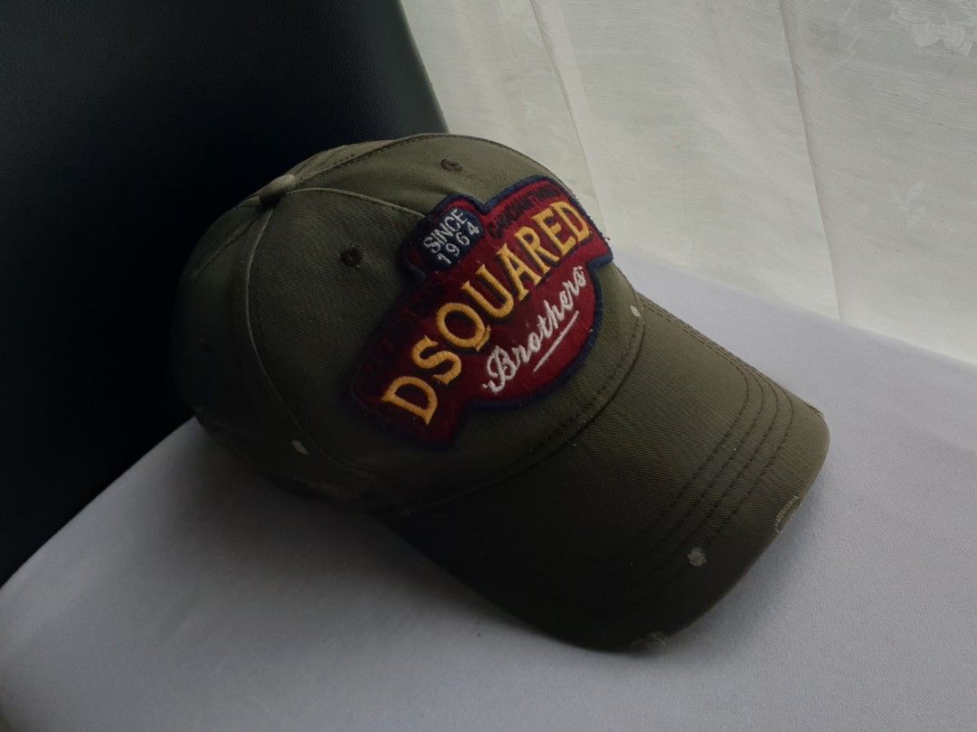 Authentic DSQUARED2 Ball Cap (Category: Caps & Hats) located in Quezon City. Submitted by WasalakTwo (Listing ID 1470418088, Image 2). Description: Bought in Japan Good as new One size fits most Open for delivery nationwide.